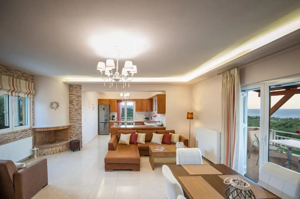 Nereid Villa, with Heated Pool & SpaWhirlpool, BBQ, By ThinkVilla