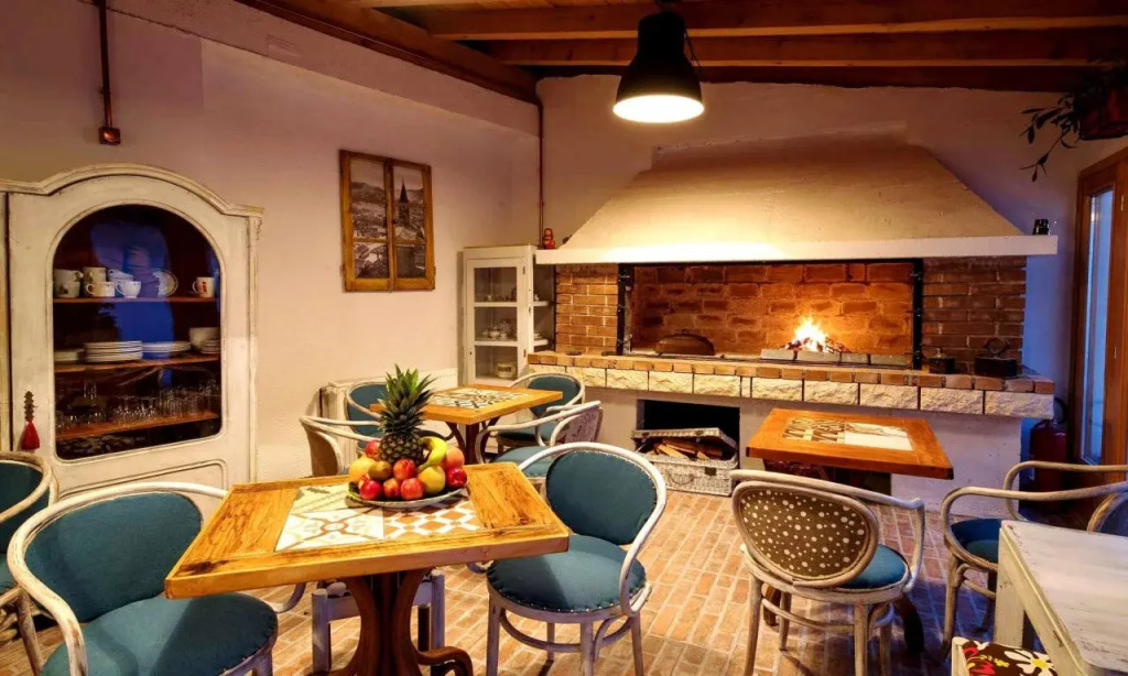 Hostel Mali Pariz