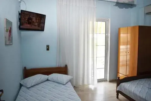 Ainalis Apartments