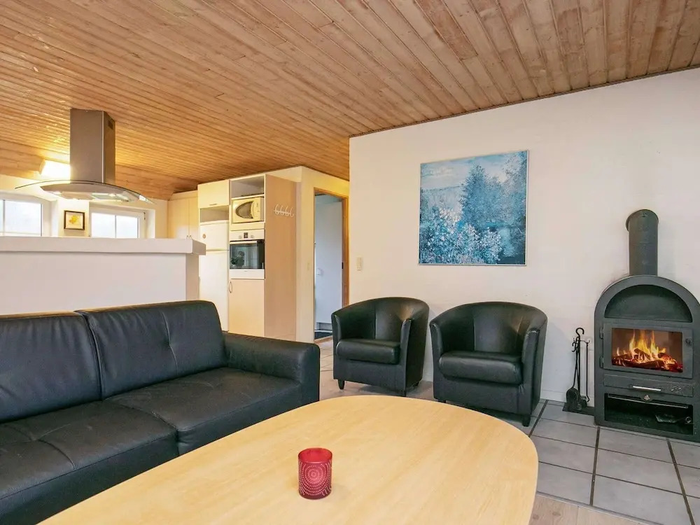 10 Person Holiday Home in Ulfborg