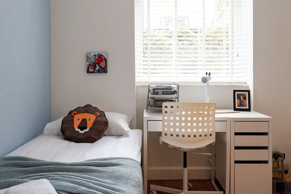 Gorgeous 2 Bed Near Greenwich For 6 Guests