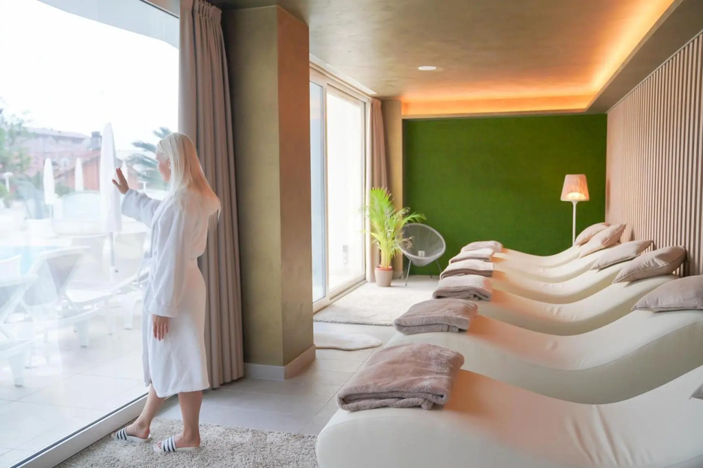 International Beach Hotel