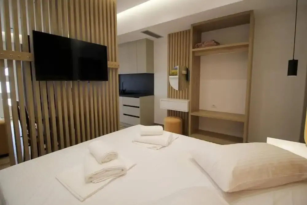 Alis Apartments