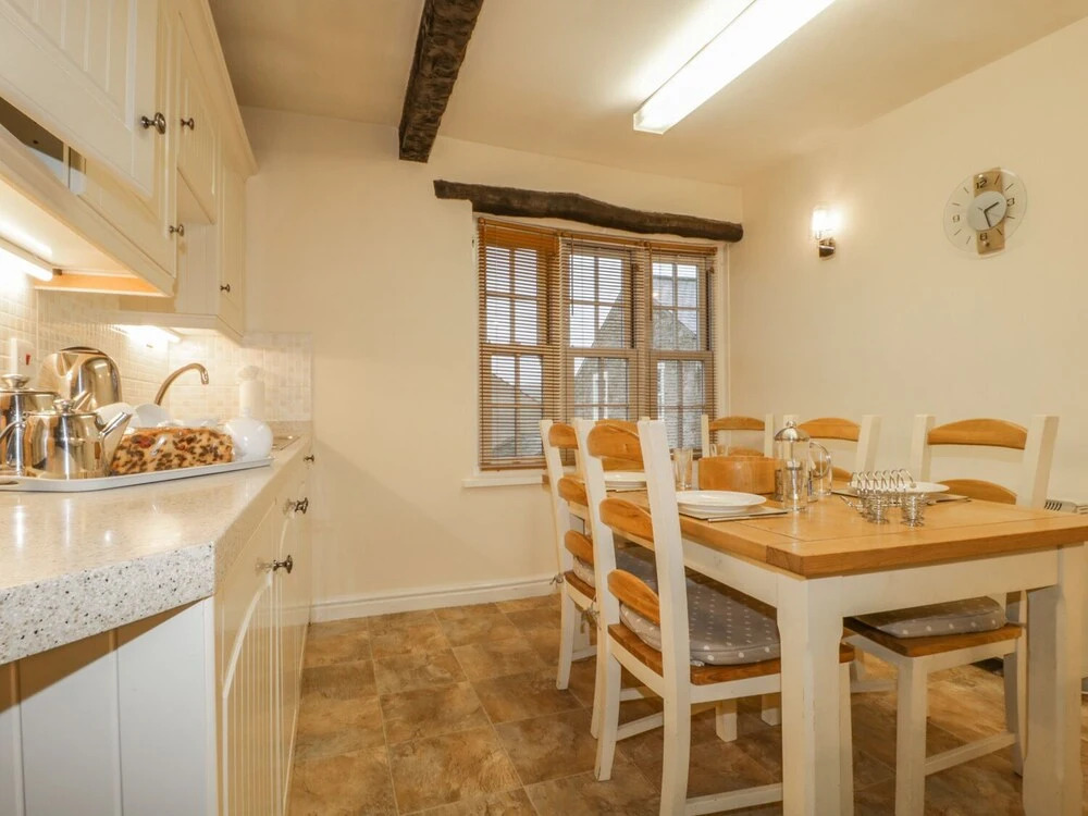 Ale Cottage