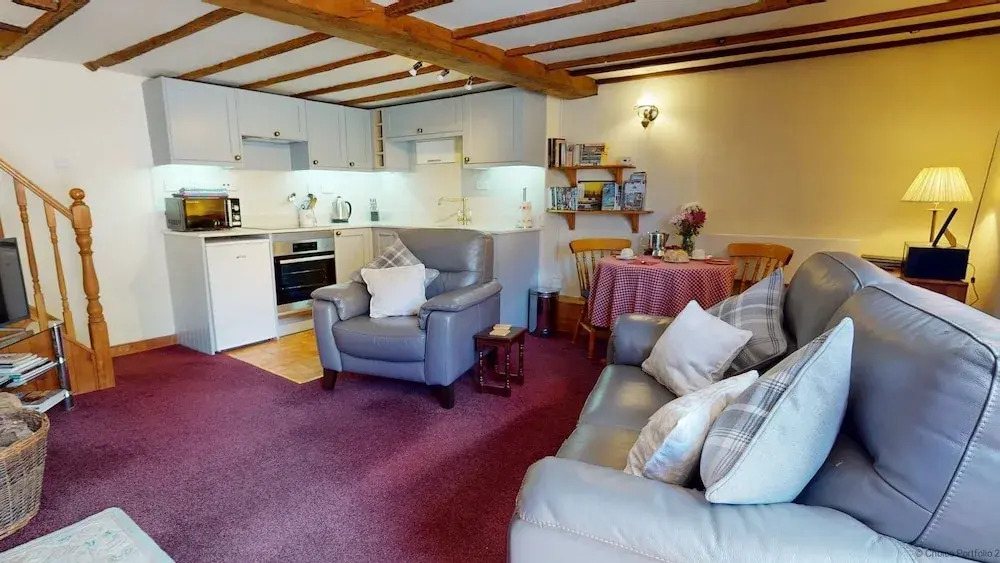 MONKLEIGH COACHMANS COTTAGE 1 Bedroom