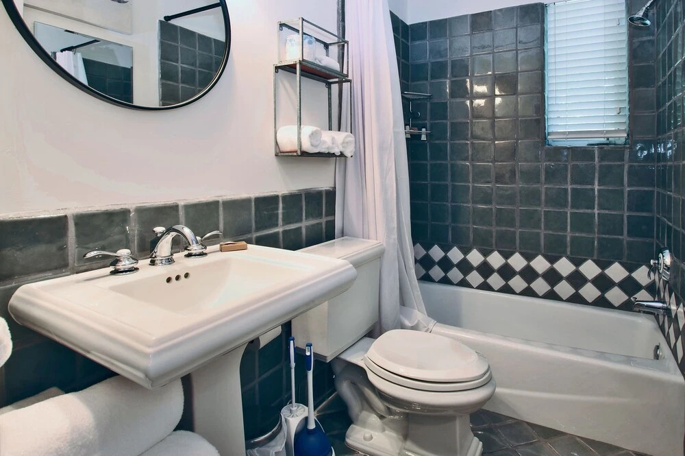 New Listing! Seven Isles Haven W/ Pool & 75 Dock 4 Bedroom Home