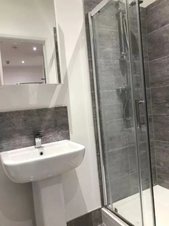 Compton House Serviced Accommodation