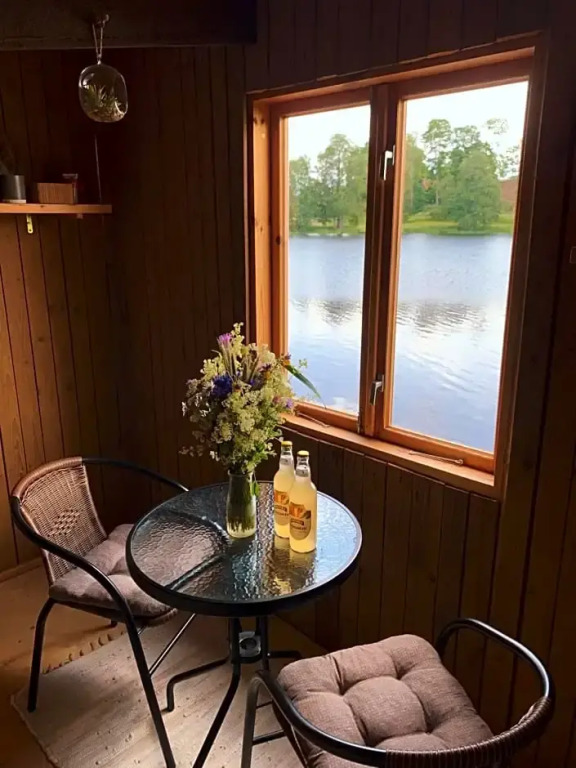Tiny lake house