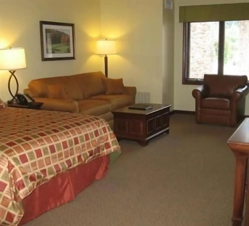 The Tamarack Club