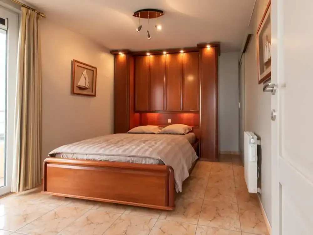 Beautiful Apartment With a View of the Marina