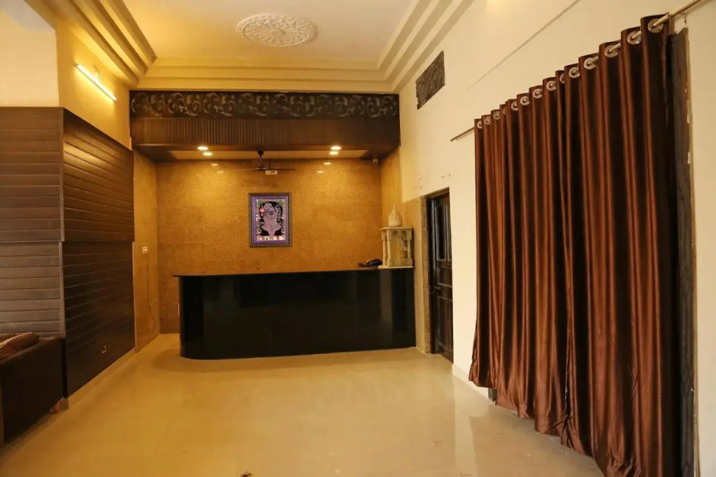 Hotel Ace Plaza