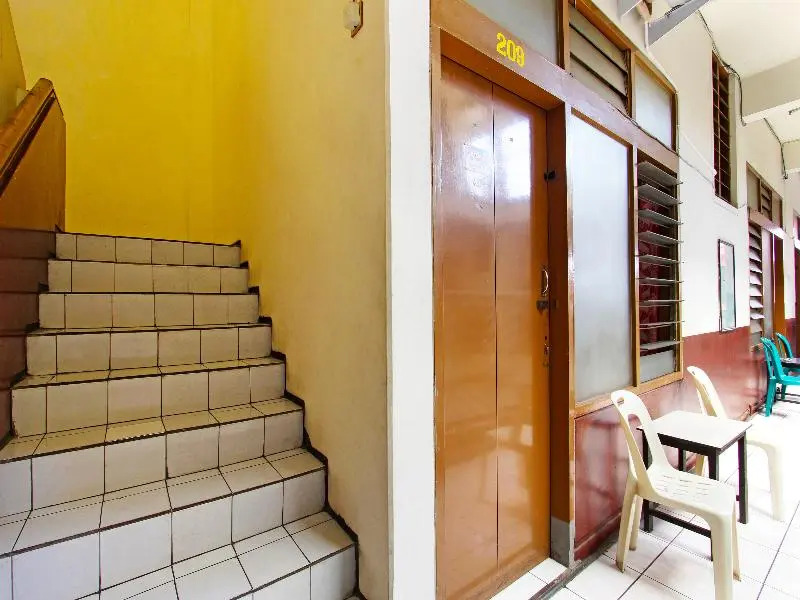 Oyo 91354 Hotel Mutiara