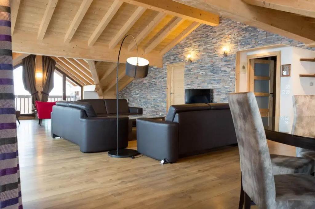 Hôtel Koh-I Nor by Les Etincelles
