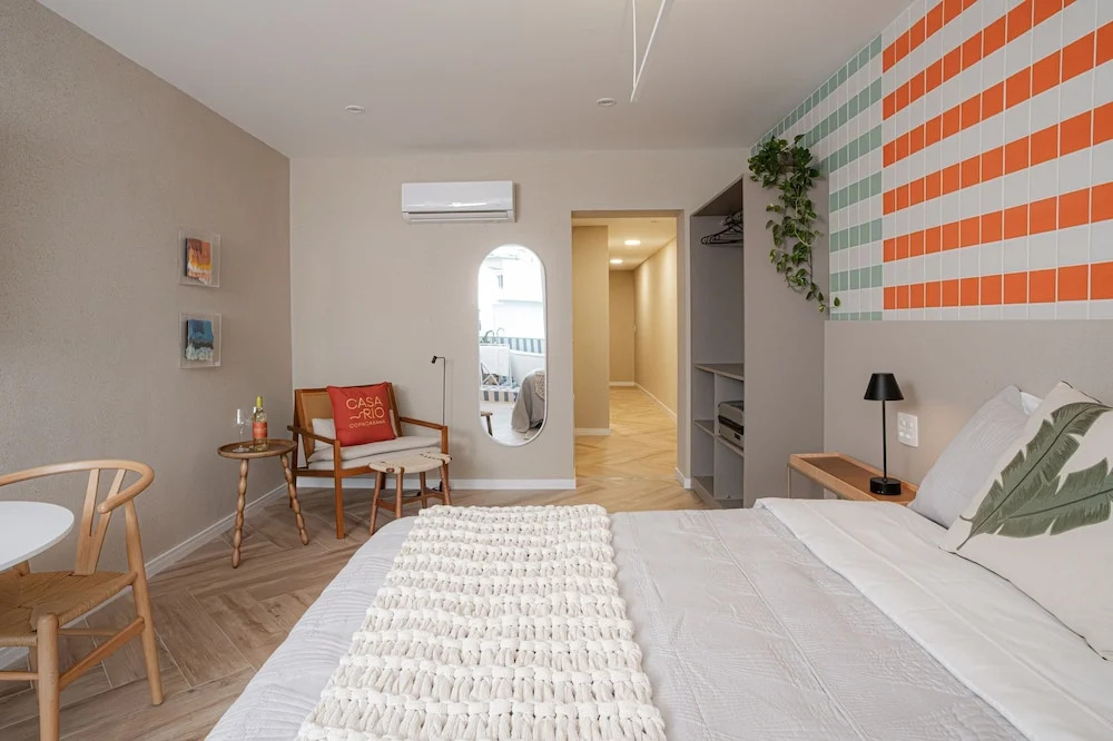 Sea View and Balcony With Bathtub PI Standard