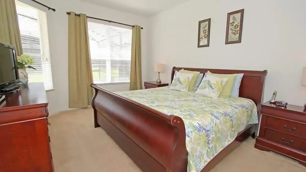 Villa 2653 Dinville Windsor Hills