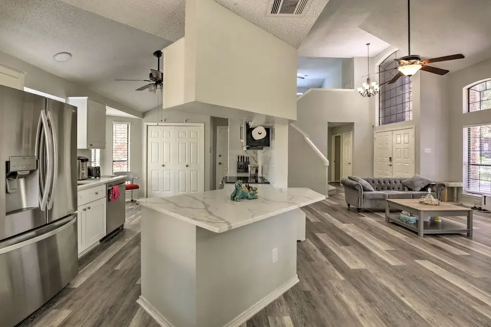 Convenient Allen Retreat, 2 Mi to Downtown!