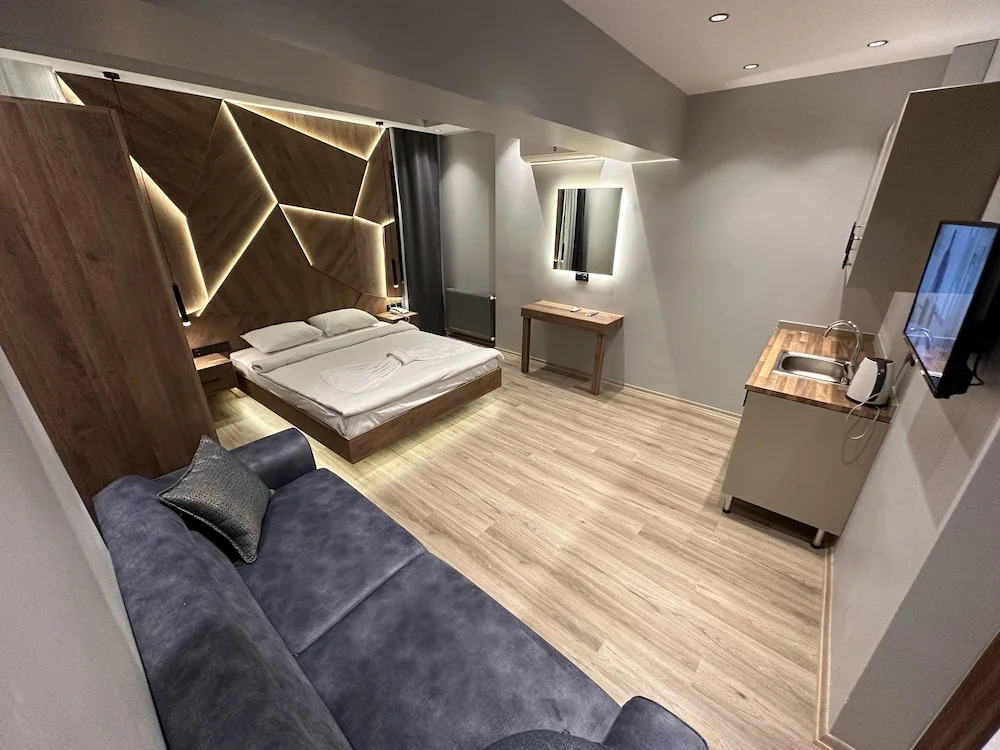 Rose Suites