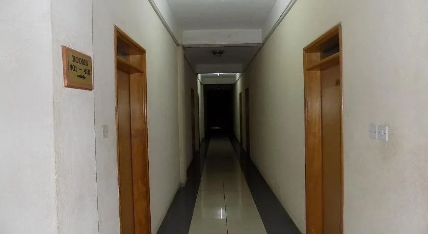 Aponye Hotel
