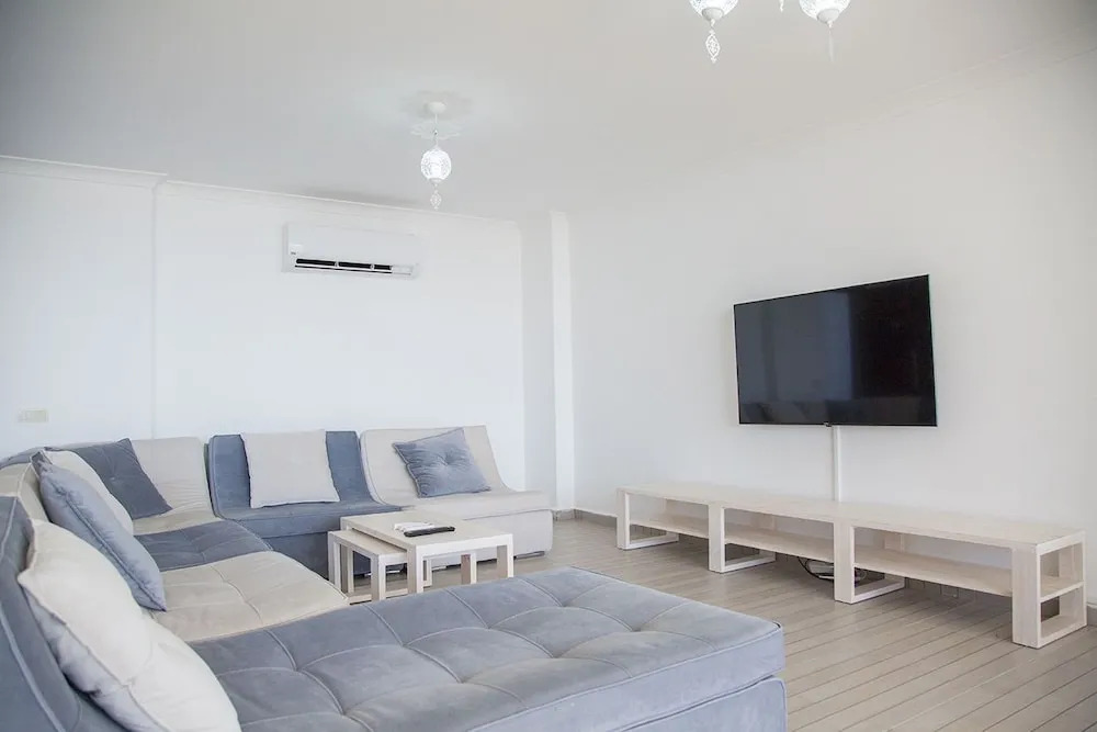 Villa Royal 2