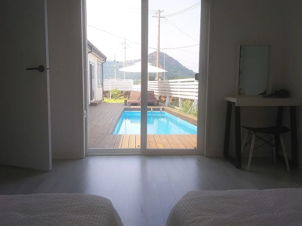 Pool villa JIP