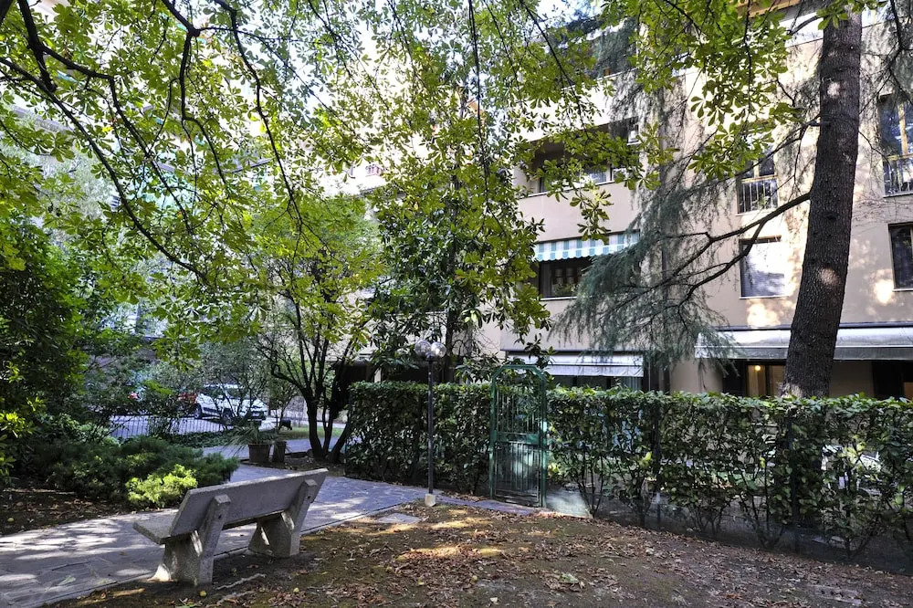 Boulevard Garden House