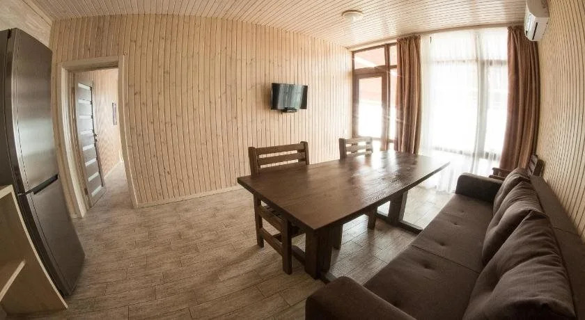 Prichal 80 Hotel