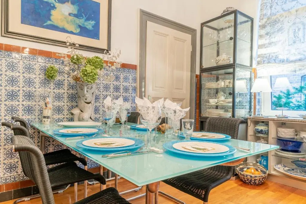 Id 6750 | Private Apartment