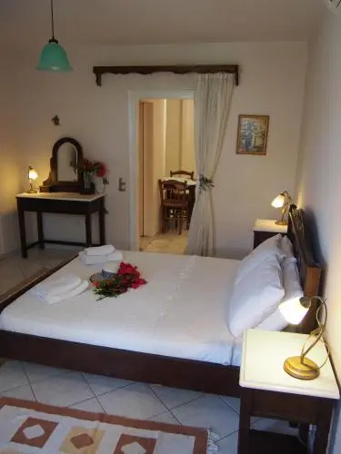 Eolos Apartments