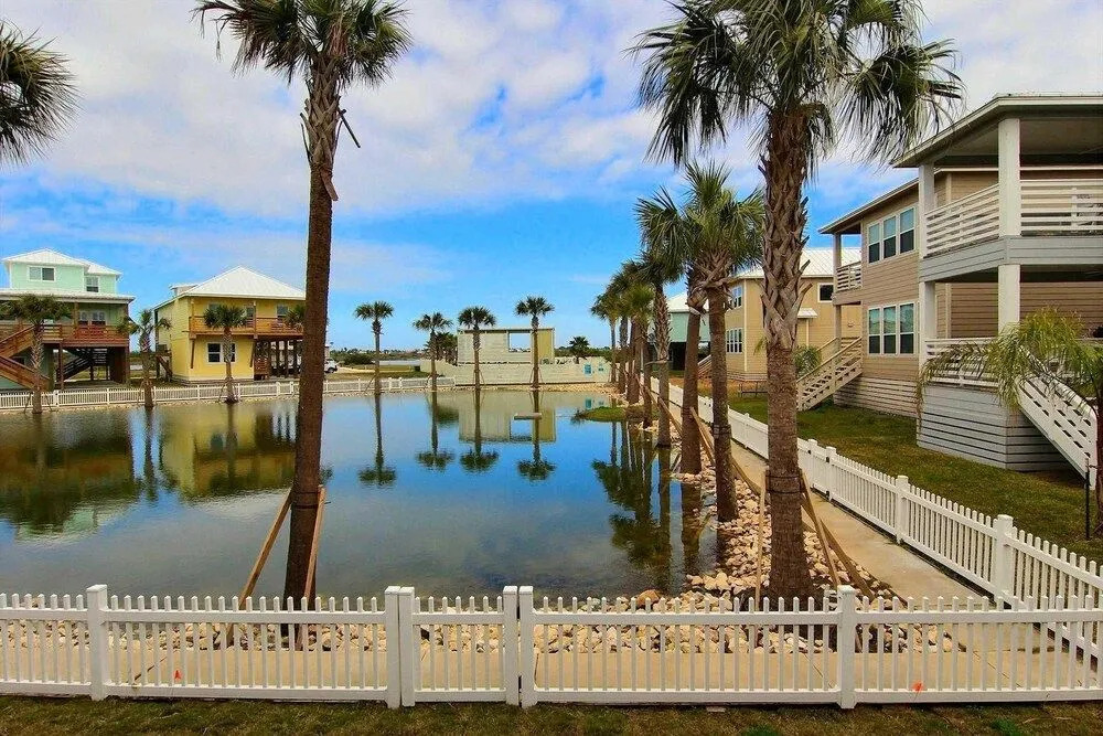 A Heron Paradise - 4 Br Home