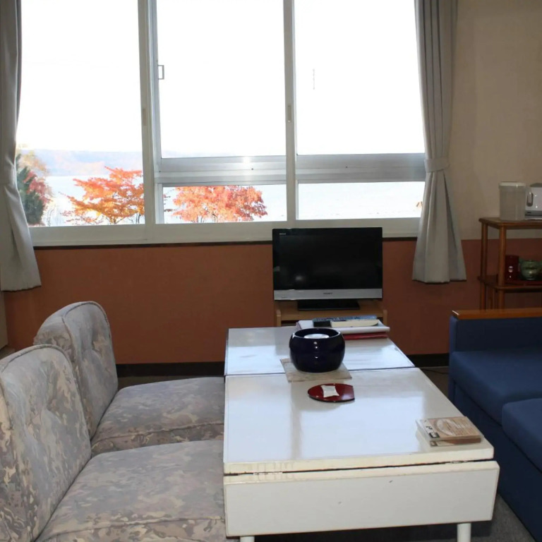 Hotel Grand Toya