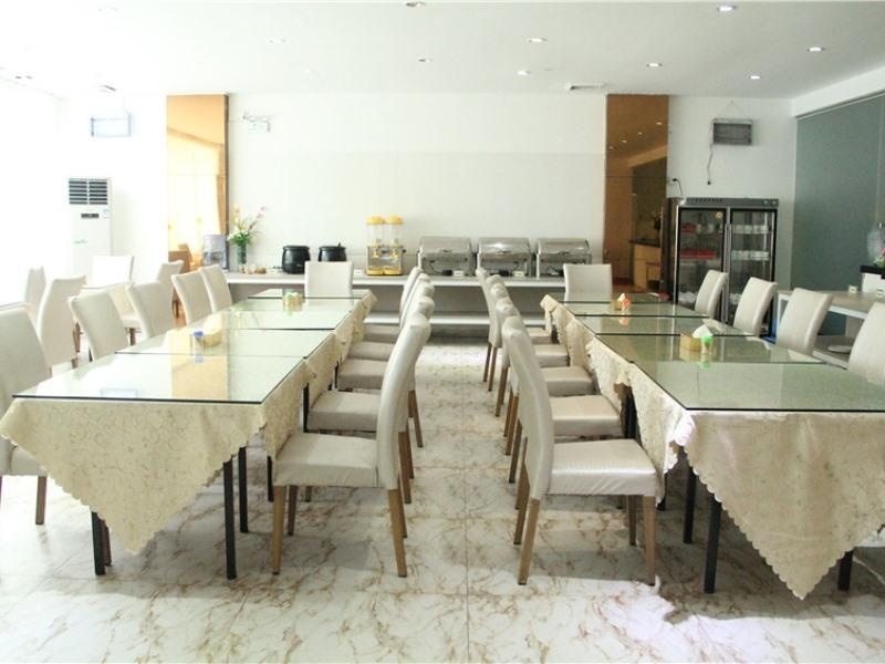 GreenTree Inn Guangzhou Panyu Bus Station Business Hotel
