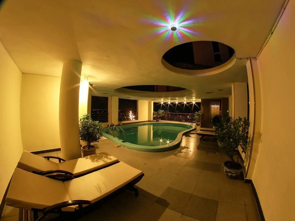 Ngoc Huong Hotel