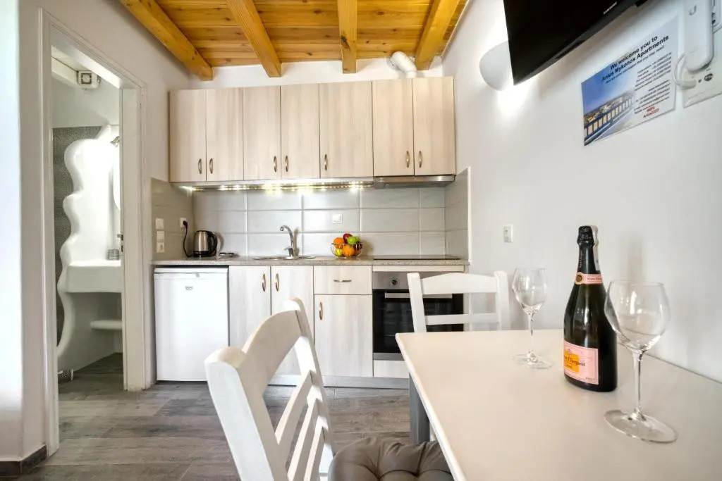 Anius Apartments