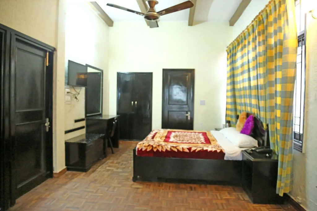 Surbee Resorts