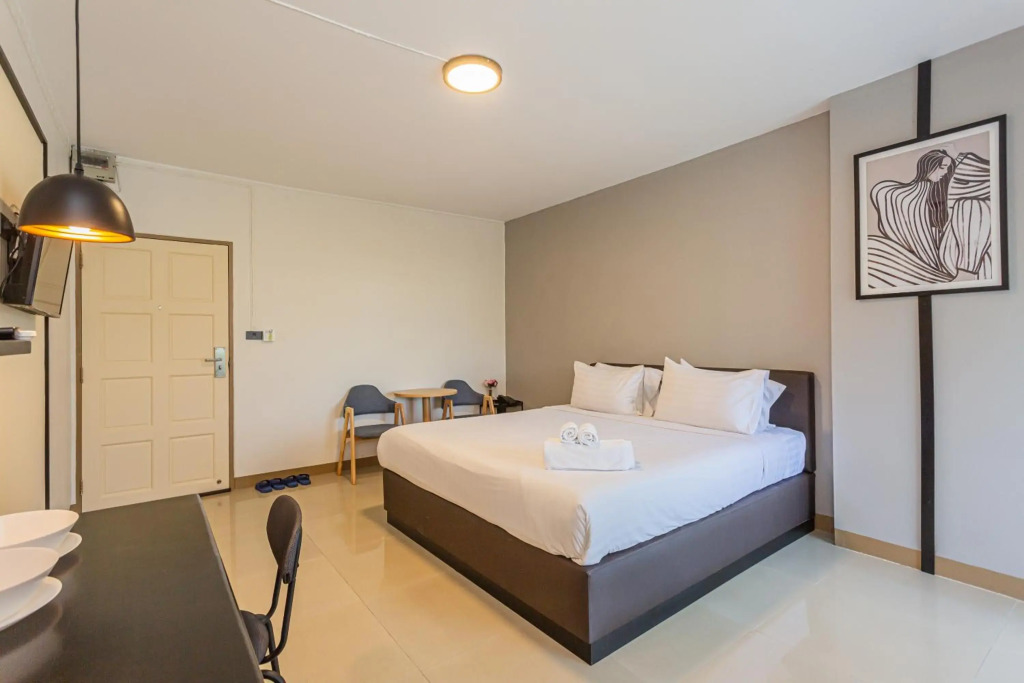 Infinite Hotel-Ratchada