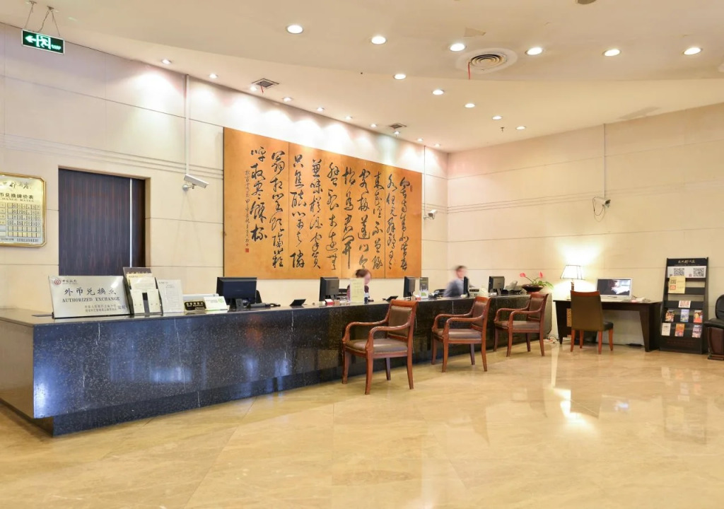 Yashidu Suites Hotel