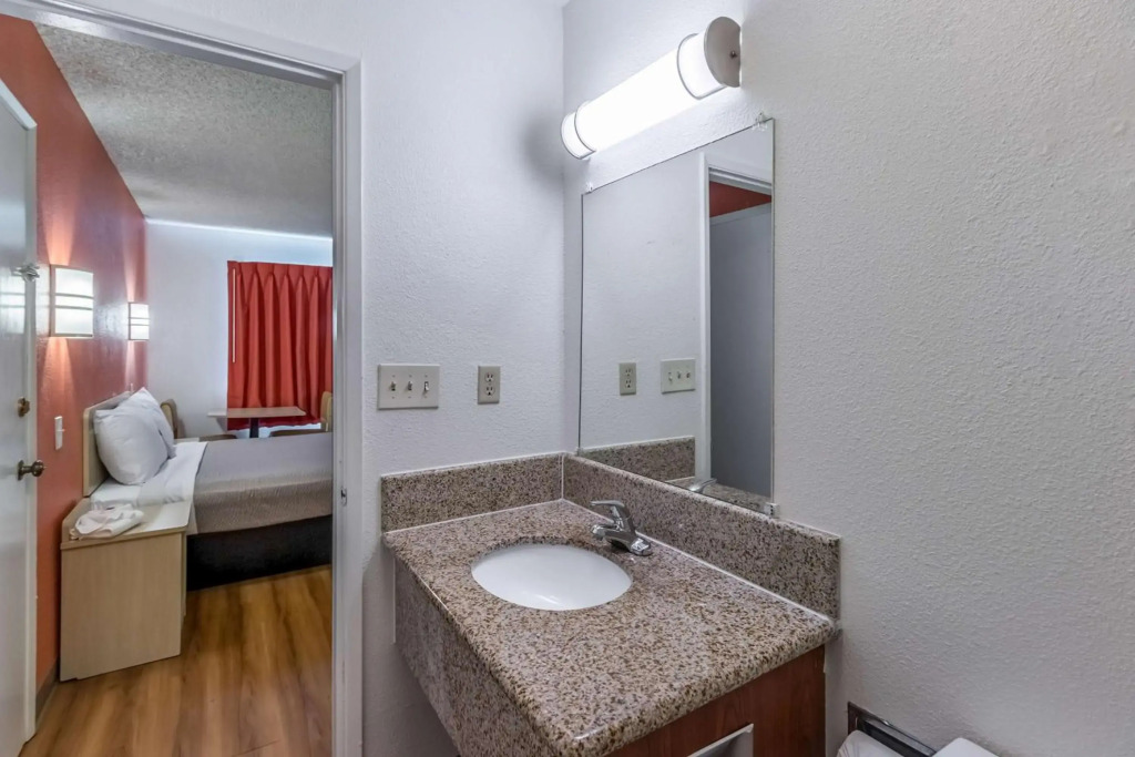 Motel 6-Beaverton, OR