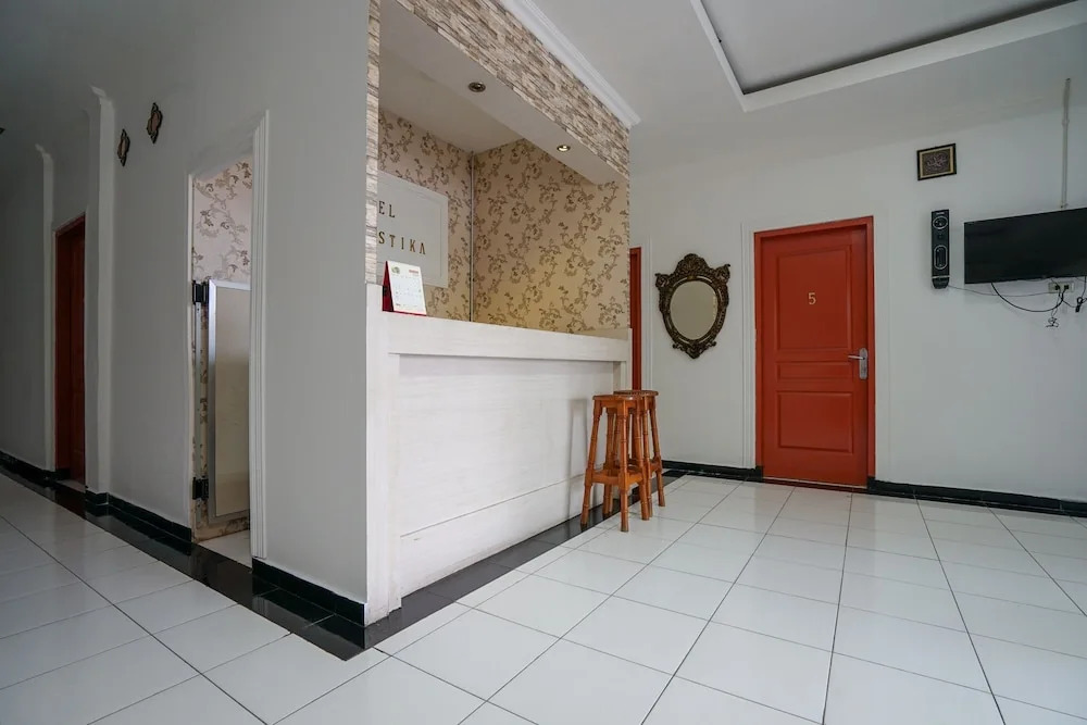 Oyo 1738 Hotel Tri Mustika
