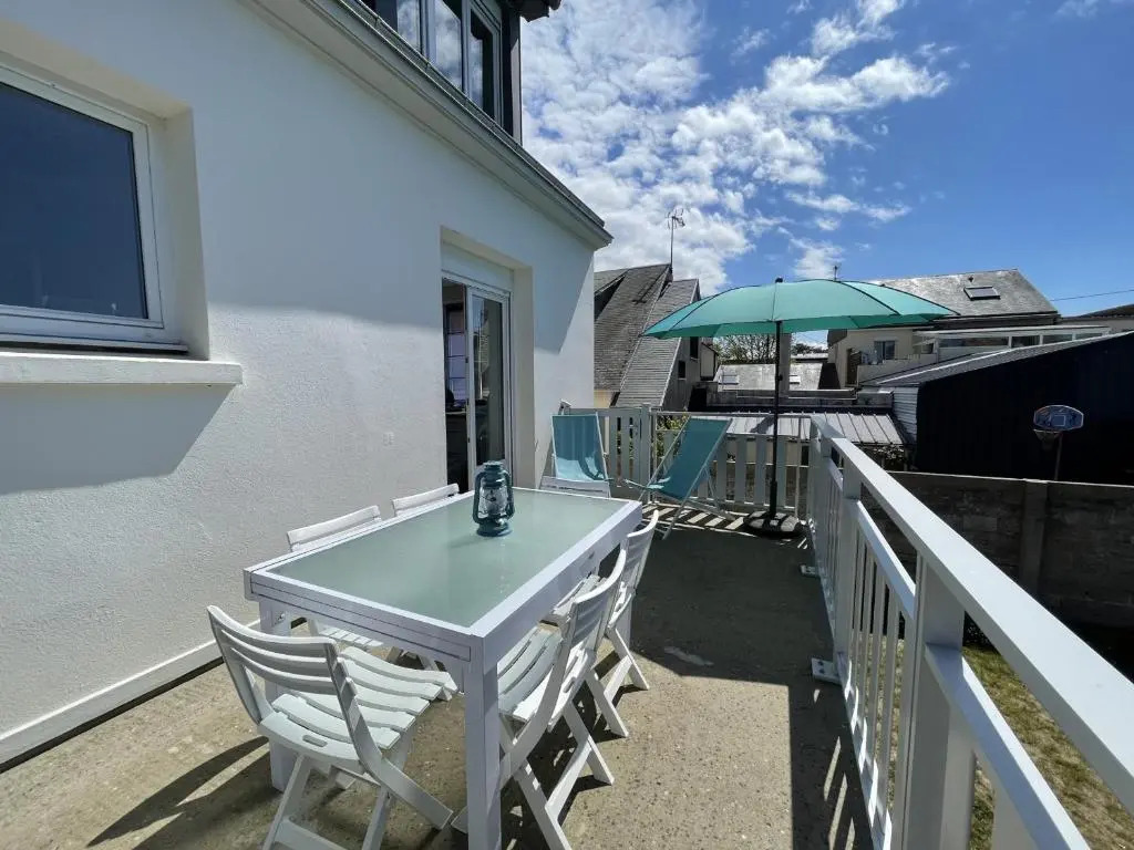 Maison Jullouville, 7 pièces, 9 personnes - FR-1-361-164