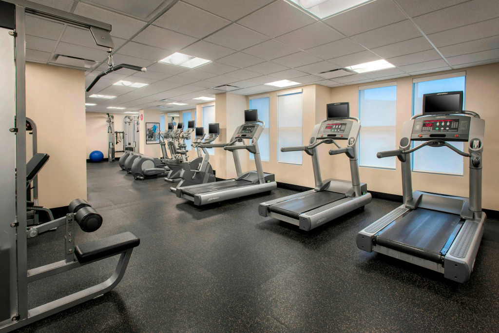 Residence Inn by Marriott Alexandria Old Town South at Carlyle