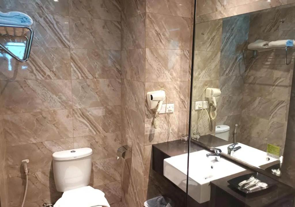 Kings Hotel Nagoya Batam