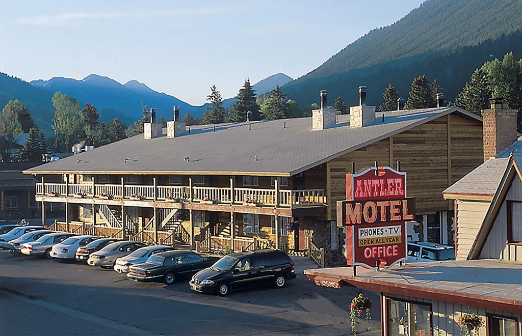 Antler Inn