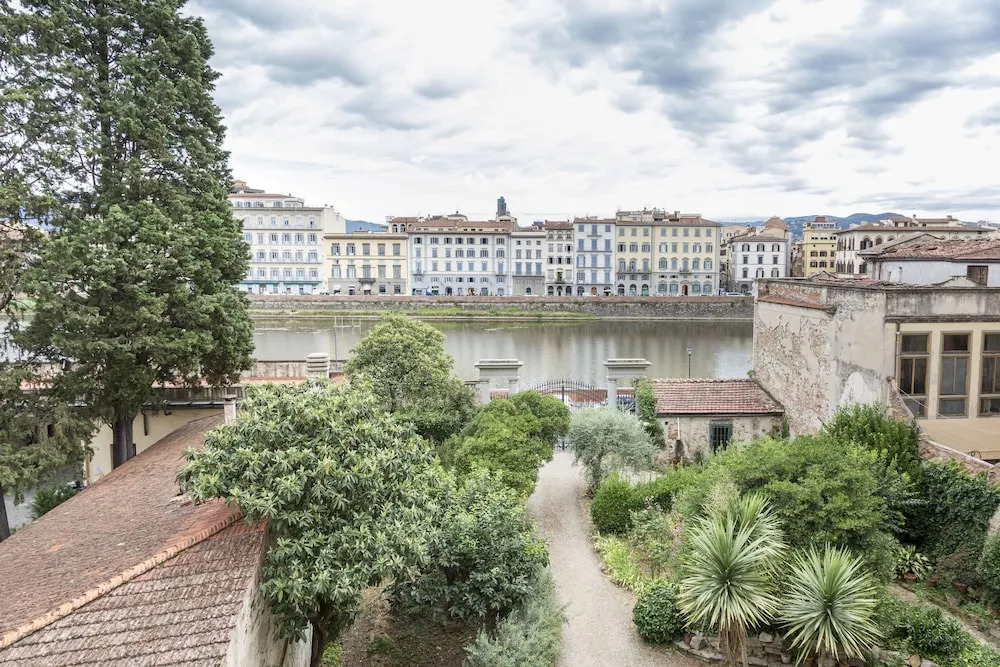 San Frediano Mansion