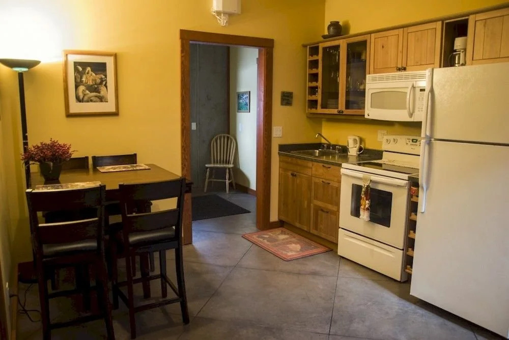 Owlhead Creek Bed and Breakfast