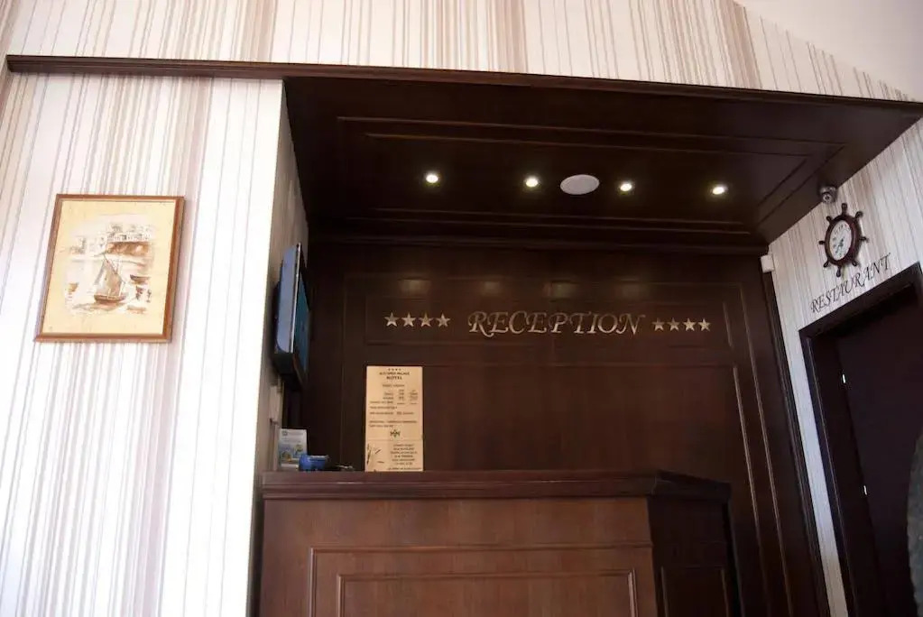 Hotel Golden Palace