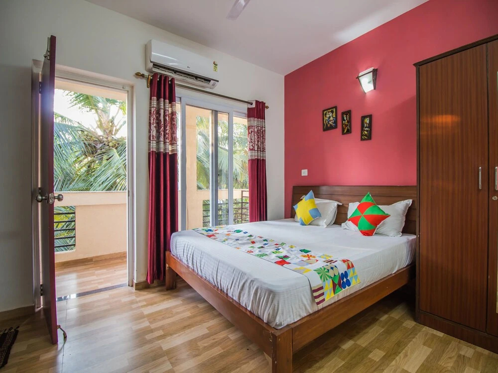 OYO 12951 Home Pool View 1BHK Aprora
