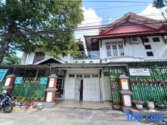 Hotel O Syariah Near UNS Surakarta formerly La Tansa