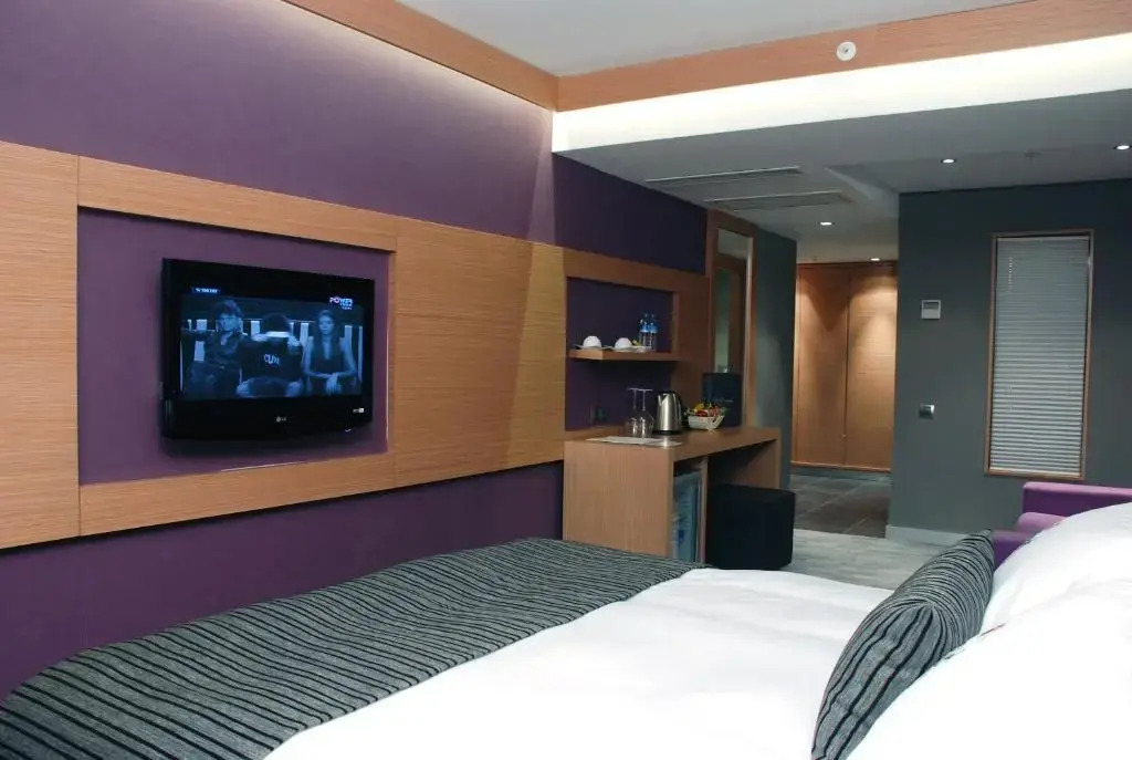 Met Hotel