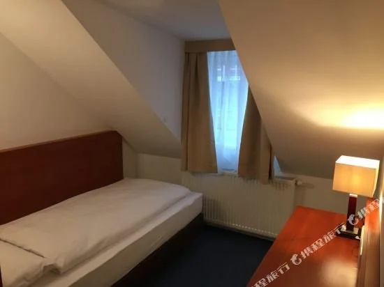 Hotel Mirabell
