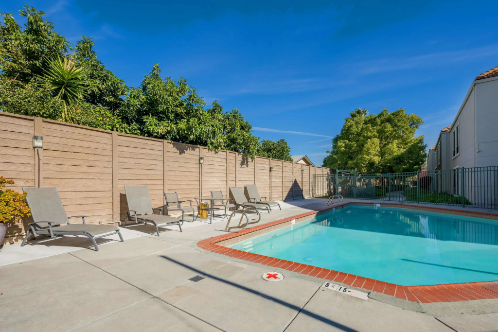 Best Western Lanai Garden Inn & Suites